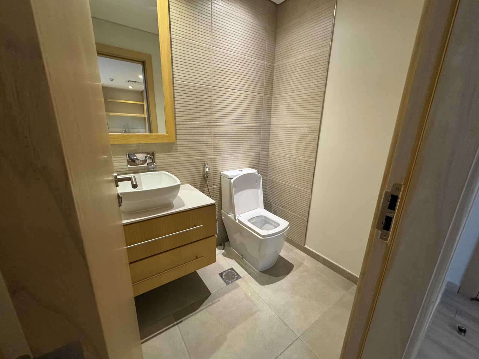 Elegant Unfurnished 2BR, Vacant, photo 11 of 22