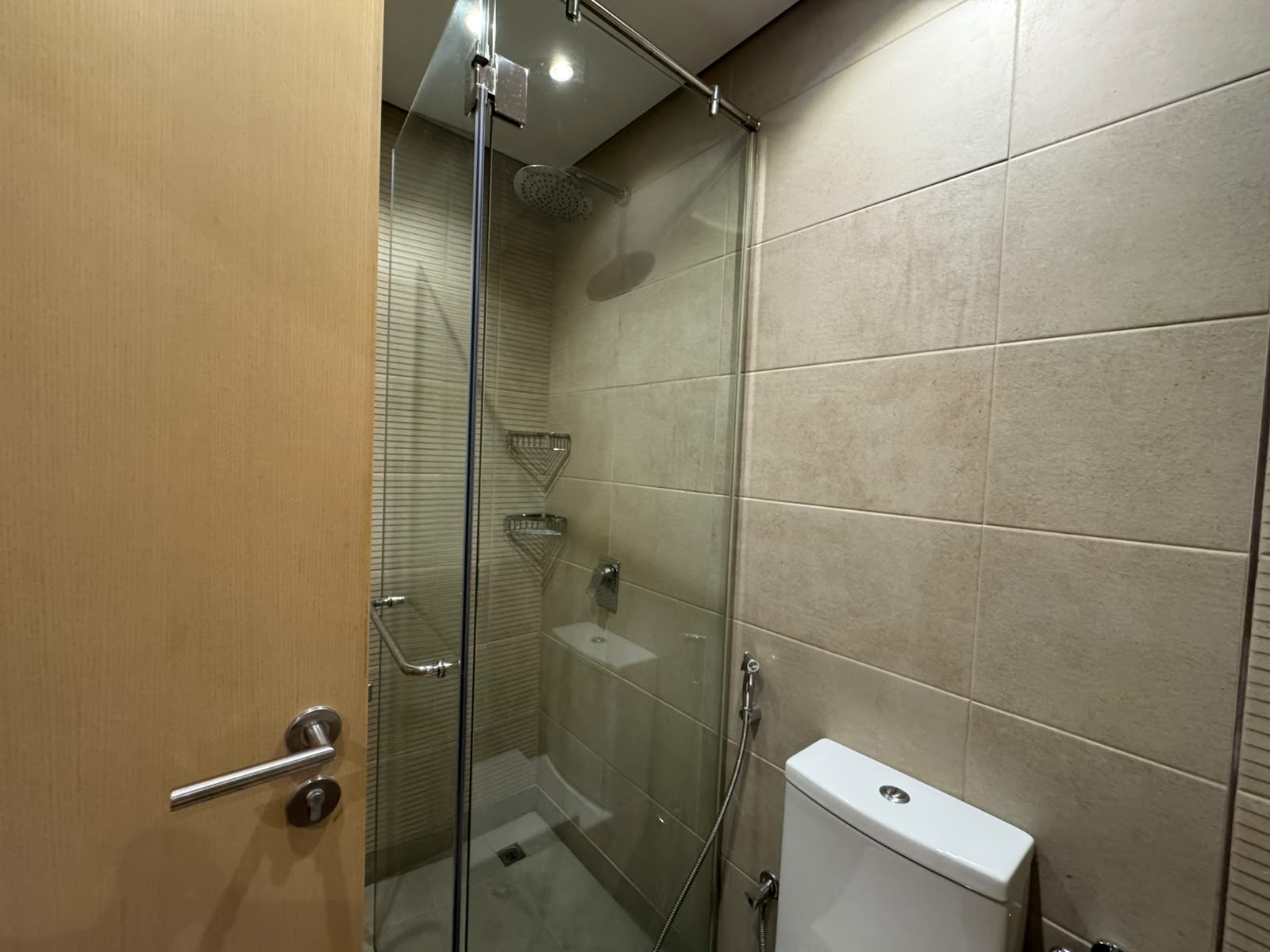 Elegant Unfurnished 2BR, Vacant, photo 17 of 22