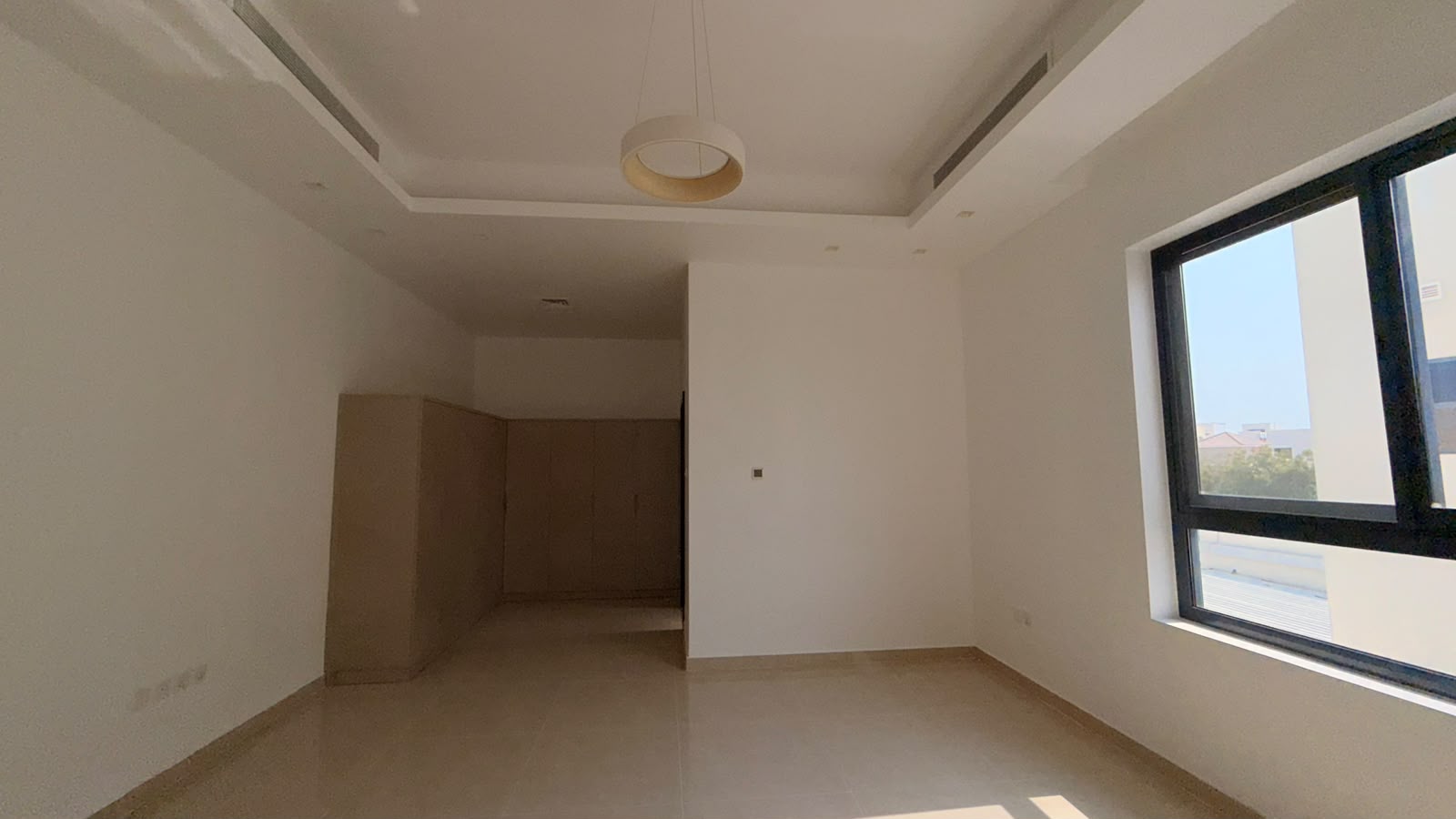 Brand-New Semi-Furnished 5BR Villa, photo 12 of 17