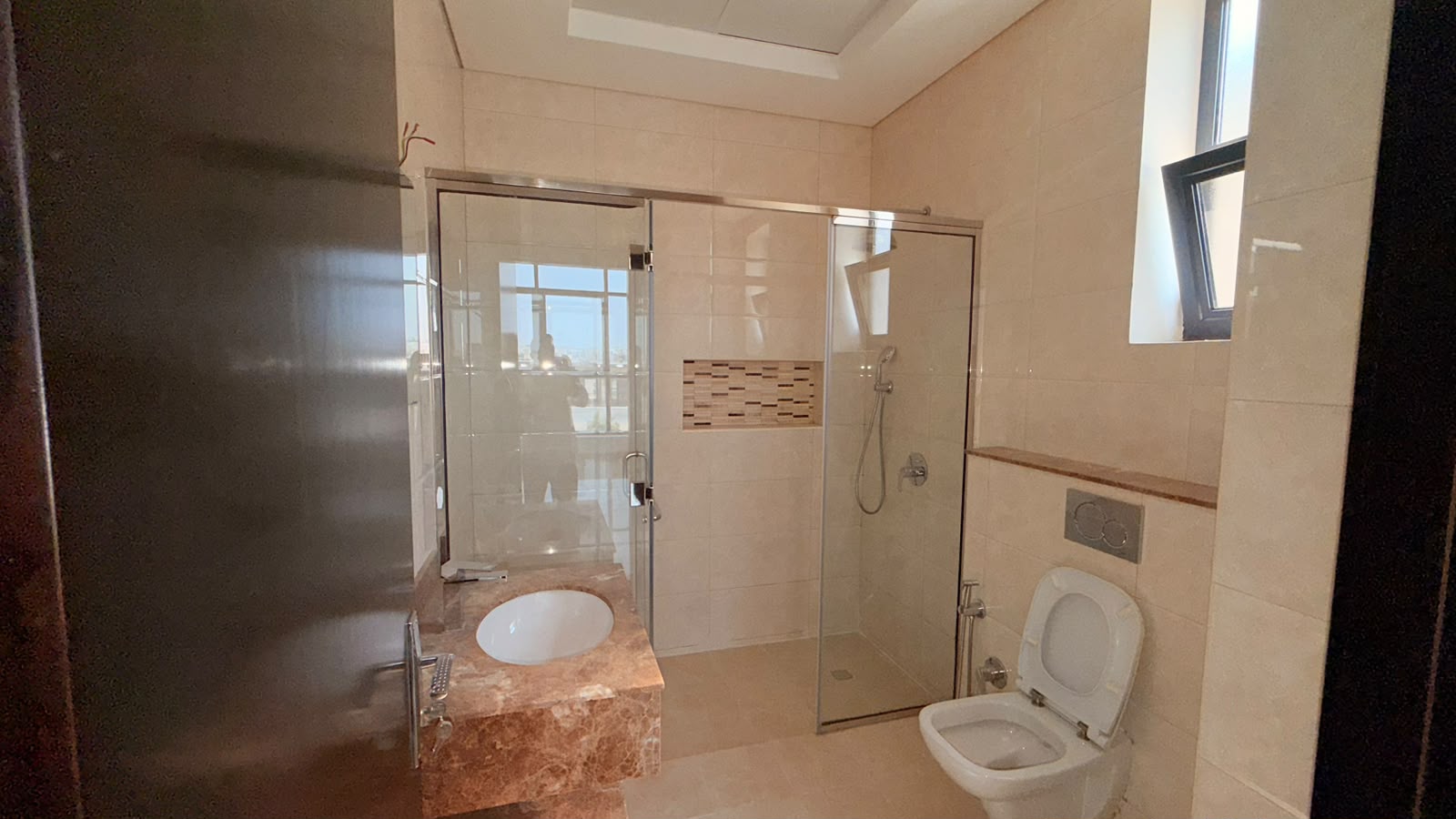 Brand-New Semi-Furnished 5BR Villa, photo 14 of 17