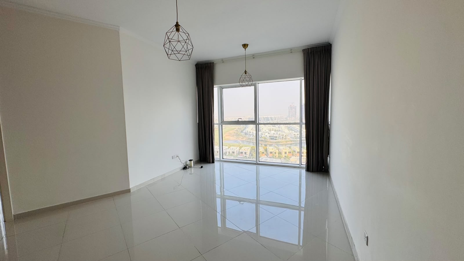 Spacious 5BR + Maid's Corner Villa, photo 5 of 45