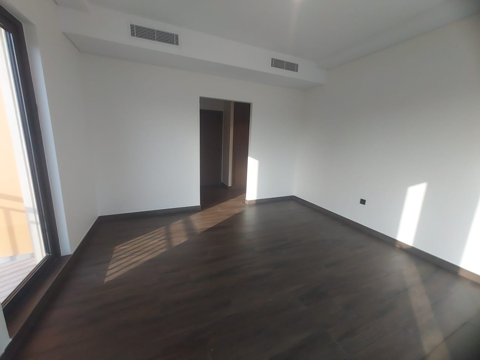 Spacious 5BR + Maid's Corner Villa, photo 17 of 45