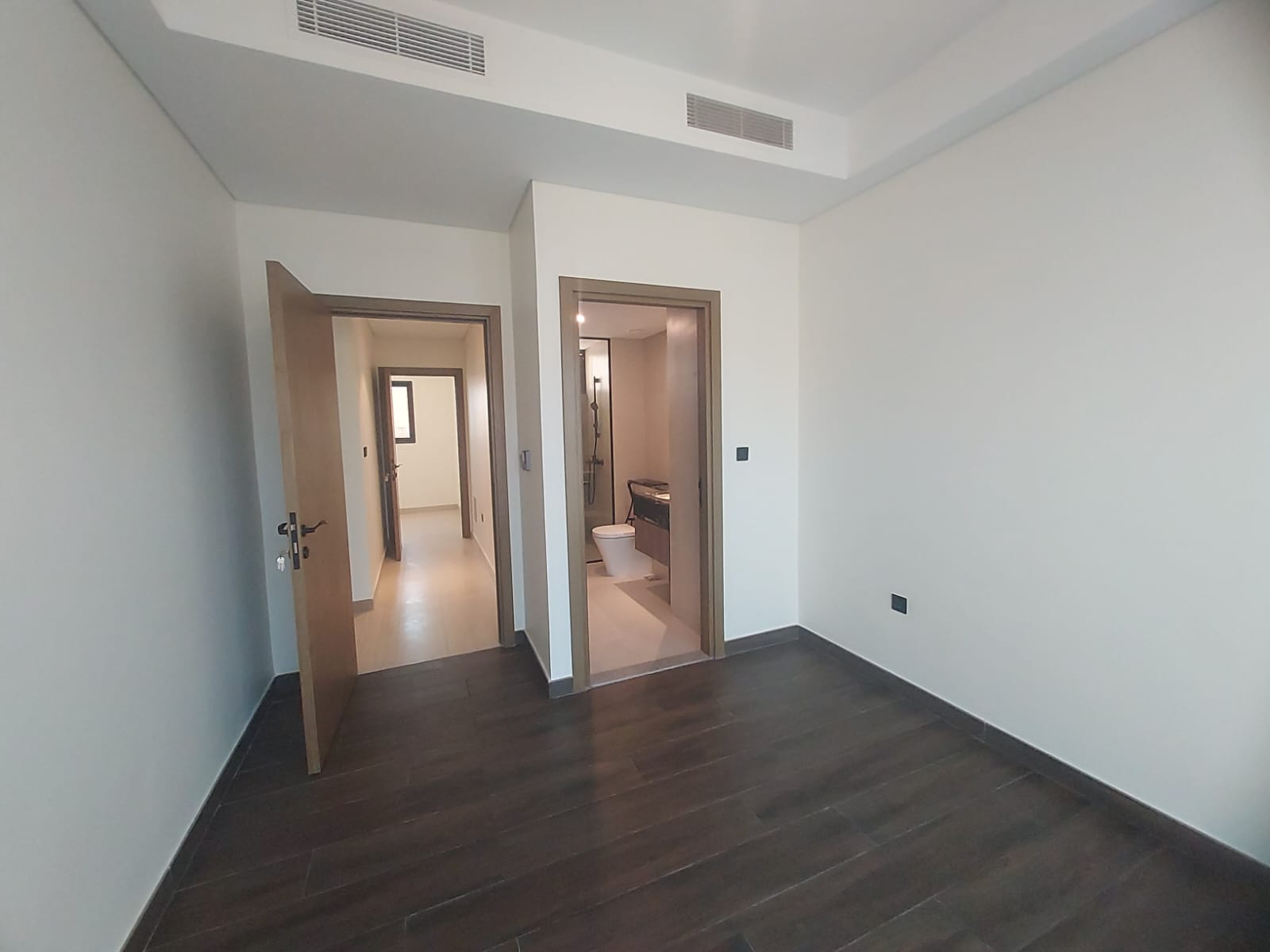 Spacious 5BR + Maid's Corner Villa, photo 25 of 45