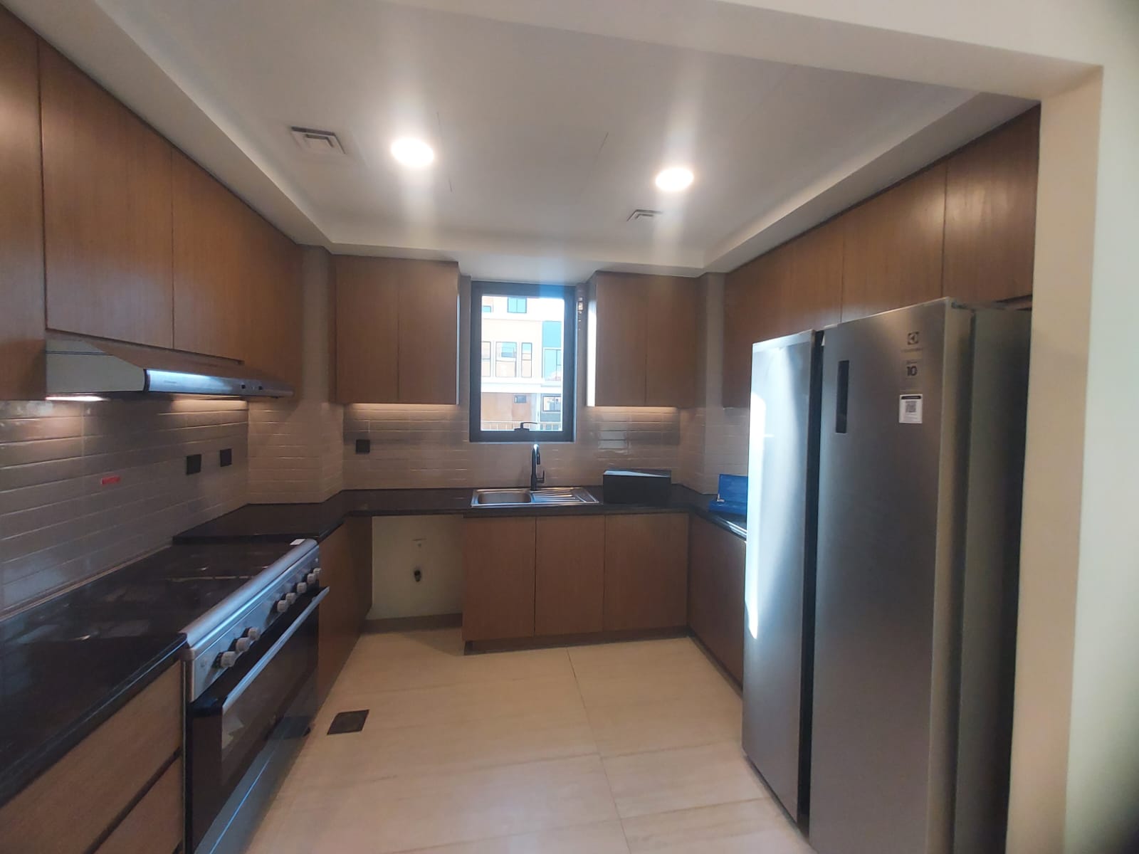 Spacious 5BR + Maid's Corner Villa, photo 39 of 45
