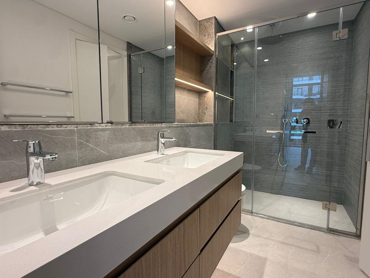 Spacious Unfurnished 1BR, Multiple Units Available, photo 5 of 20