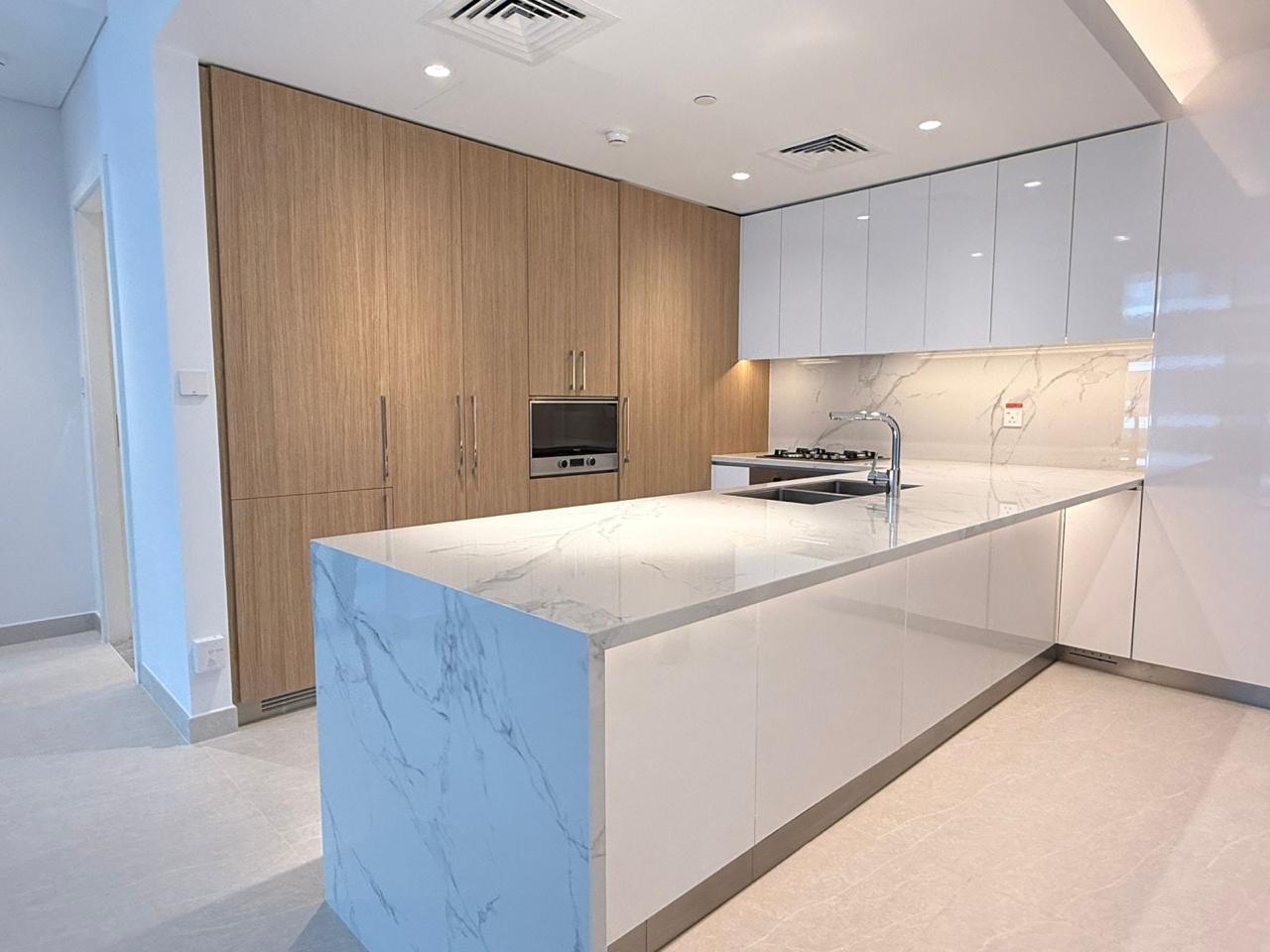 Spacious Unfurnished 1BR, Multiple Units Available, photo 8 of 20