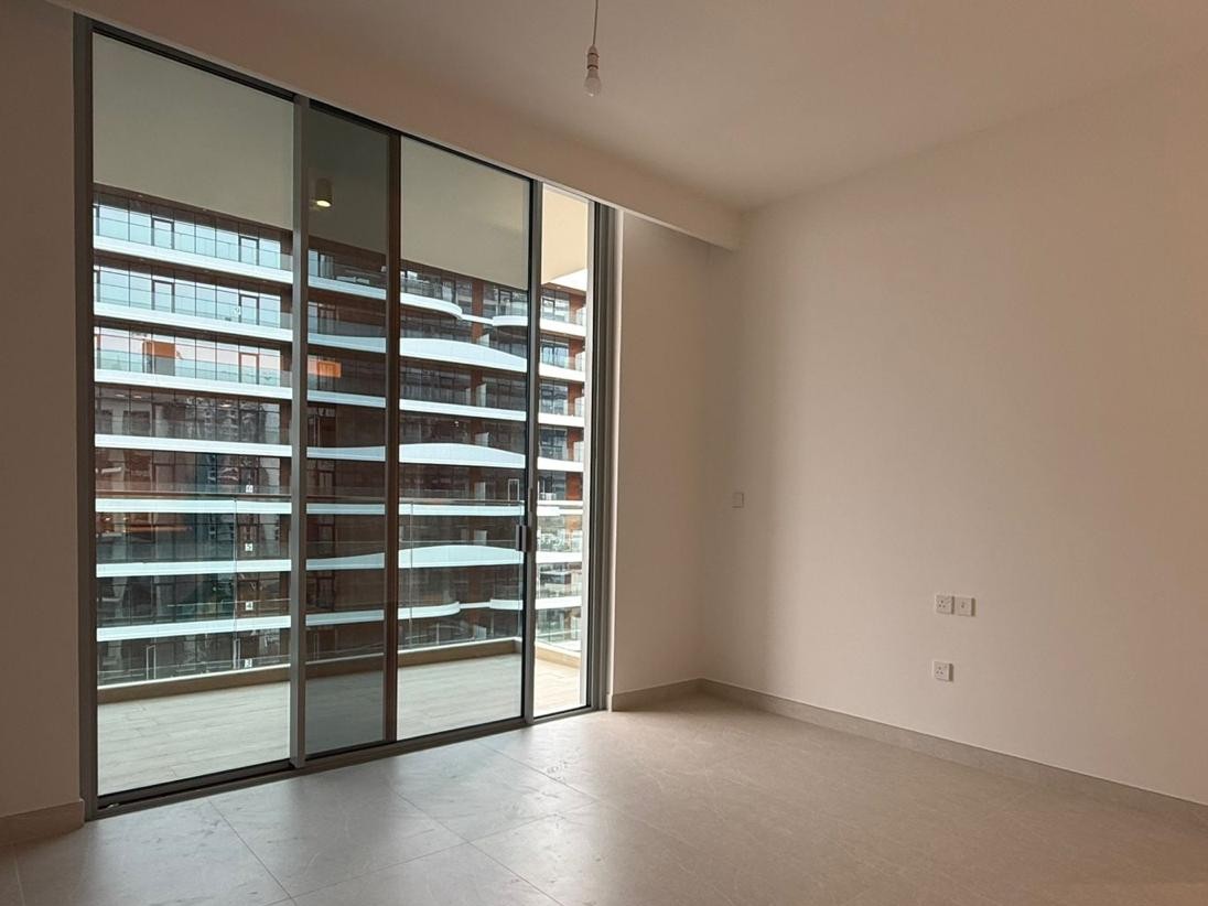 Spacious Unfurnished 1BR, Multiple Units Available, photo 12 of 20