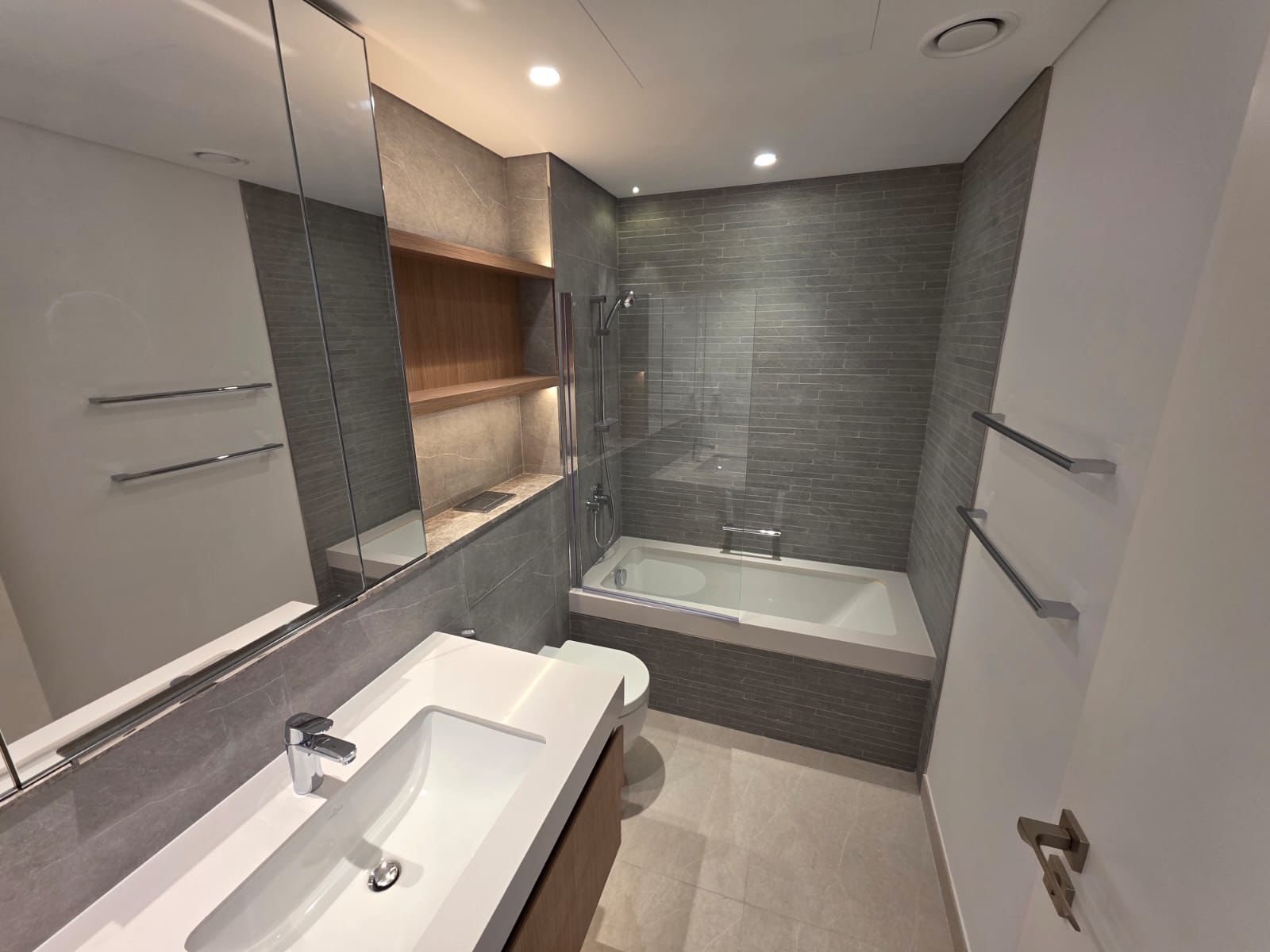 Modern 2BR + Maid's Room, Multiple Units Available, photo 10 of 15