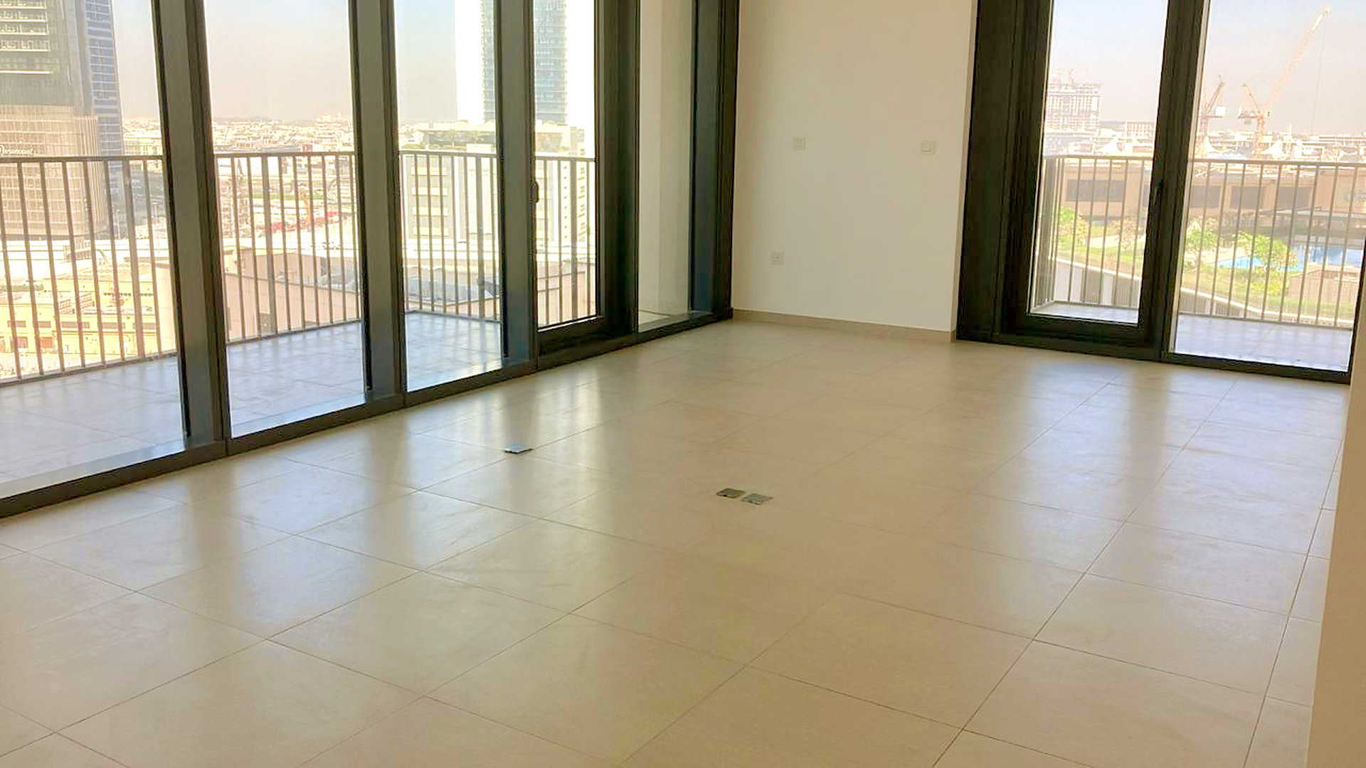 Well-Maintained 2BR, Ready to Move In, Low Floor, photo 2 of 10