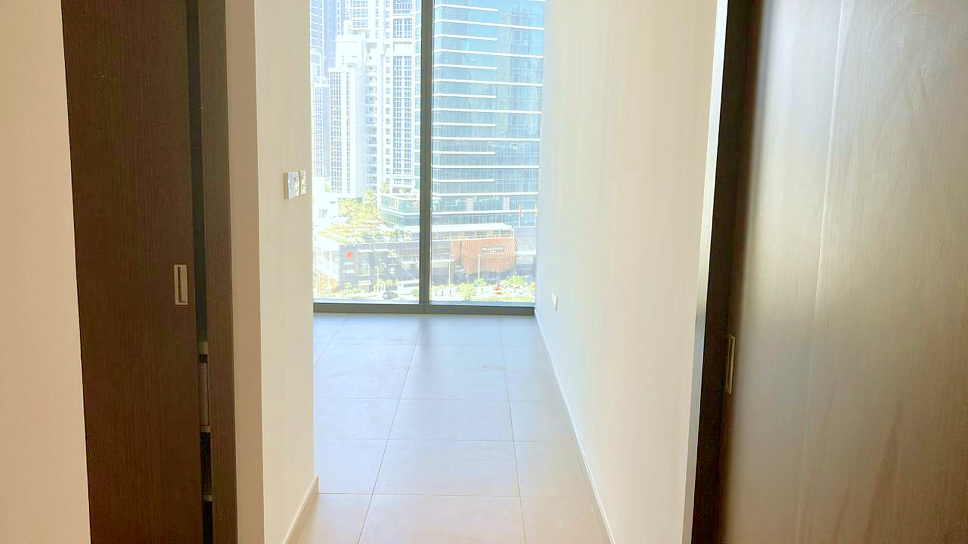 Well-Maintained 2BR, Ready to Move In, Low Floor, photo 6 of 10