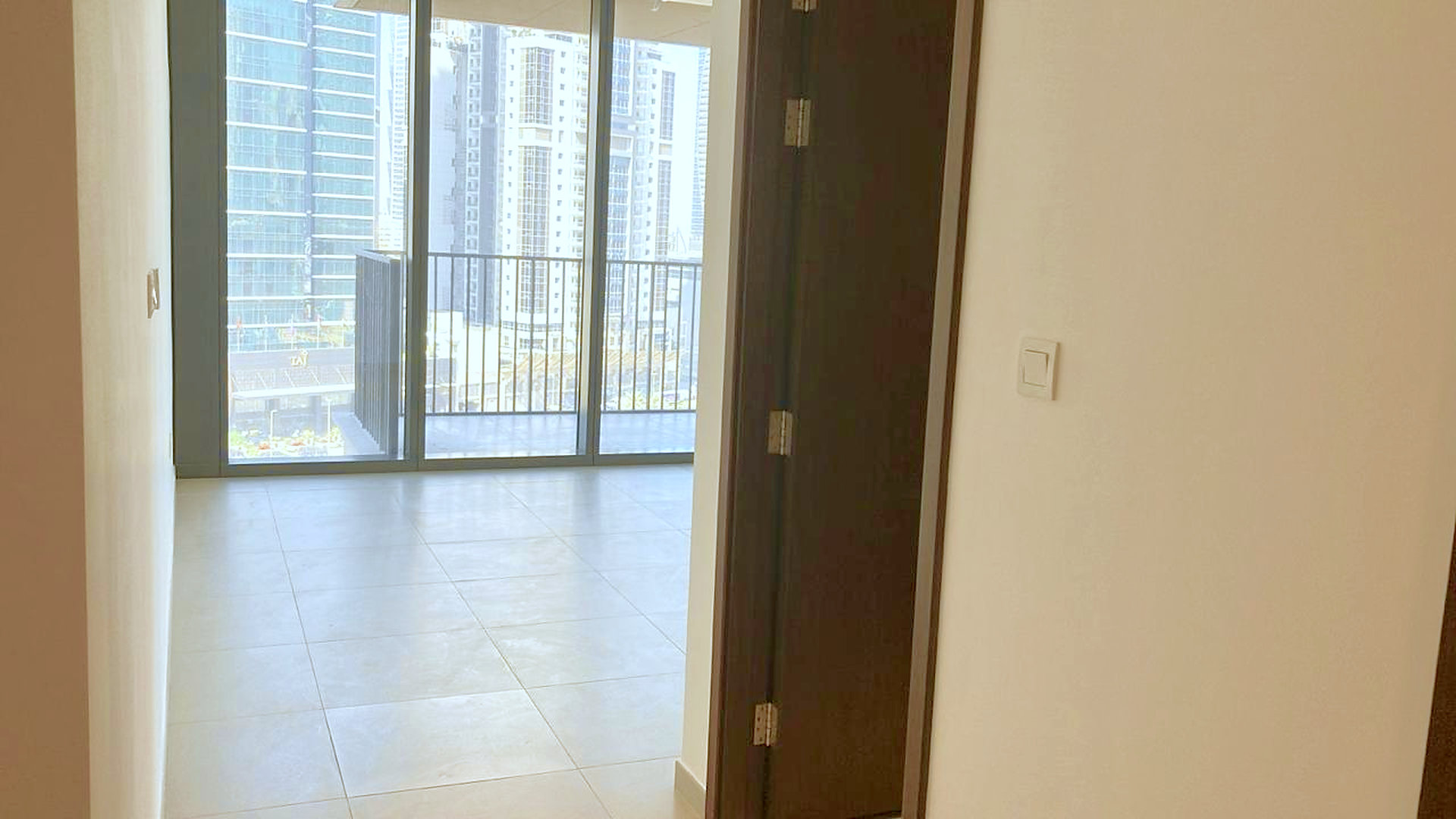Well-Maintained 2BR, Ready to Move In, Low Floor, photo 9 of 10